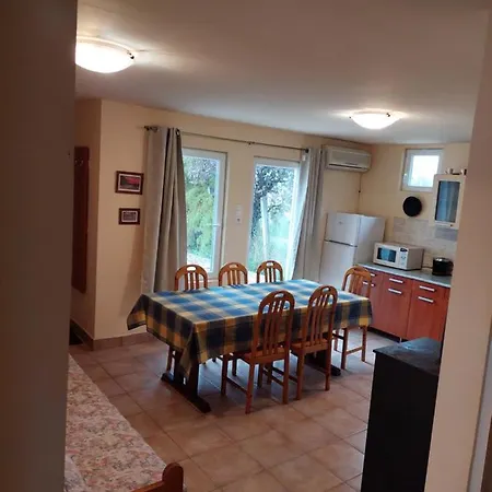 아파트 To Part Apartman *
