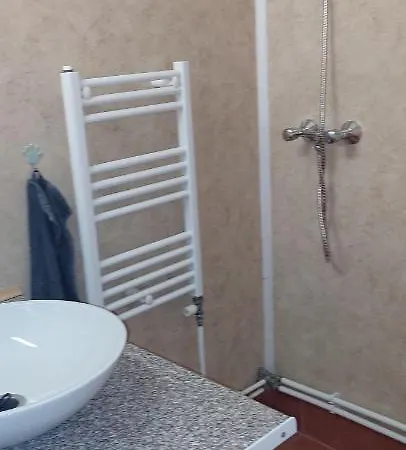 To Part Apartman 아파트